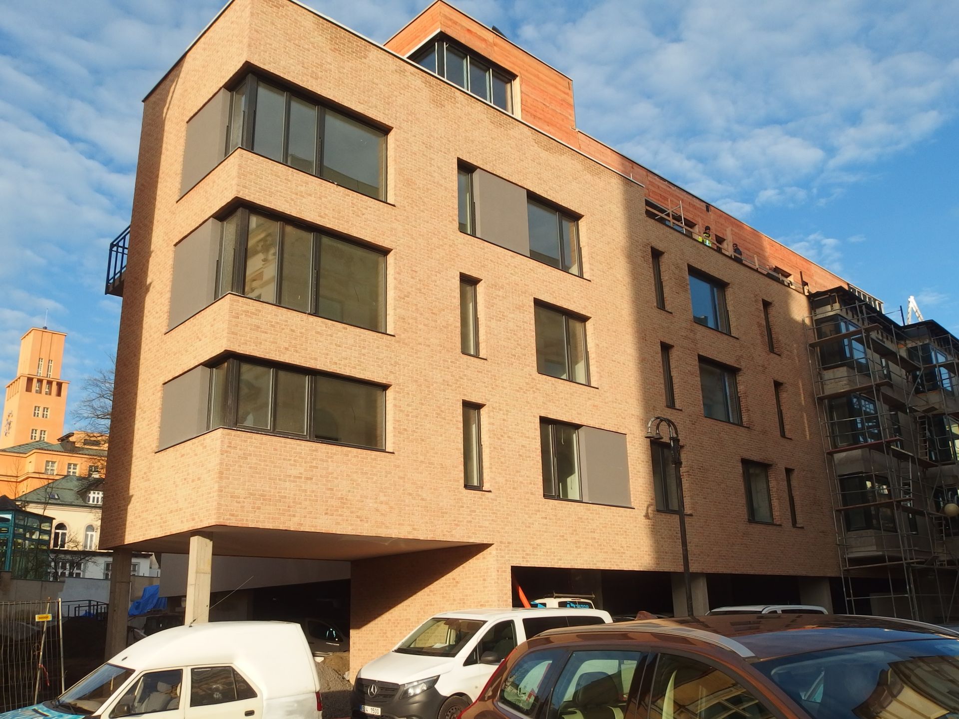 Pronájem nového bytu 2+kk, 52 m2, v 2.NP., Jungmannova ul. 3, v centru Jablonce nad Nisou, za 12.400,- Kč + spotřeby.