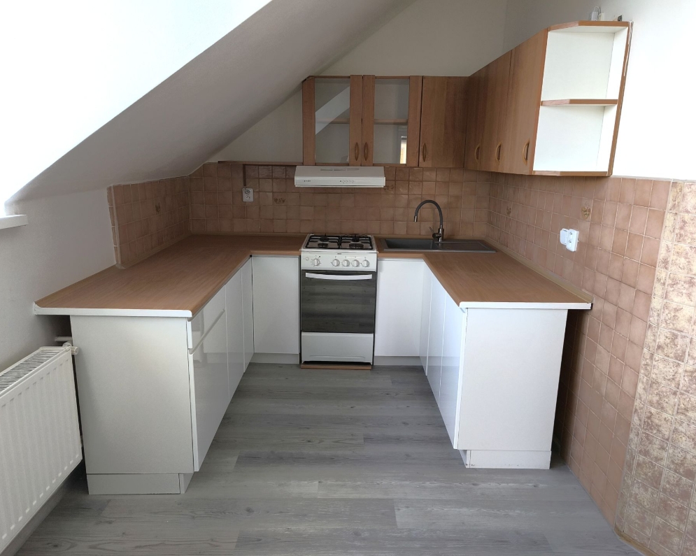 Pronájem nového bytu 2+1, ca 50 m2, v Liberci, Doubí, za 13.000,- Kč + spotřeby.