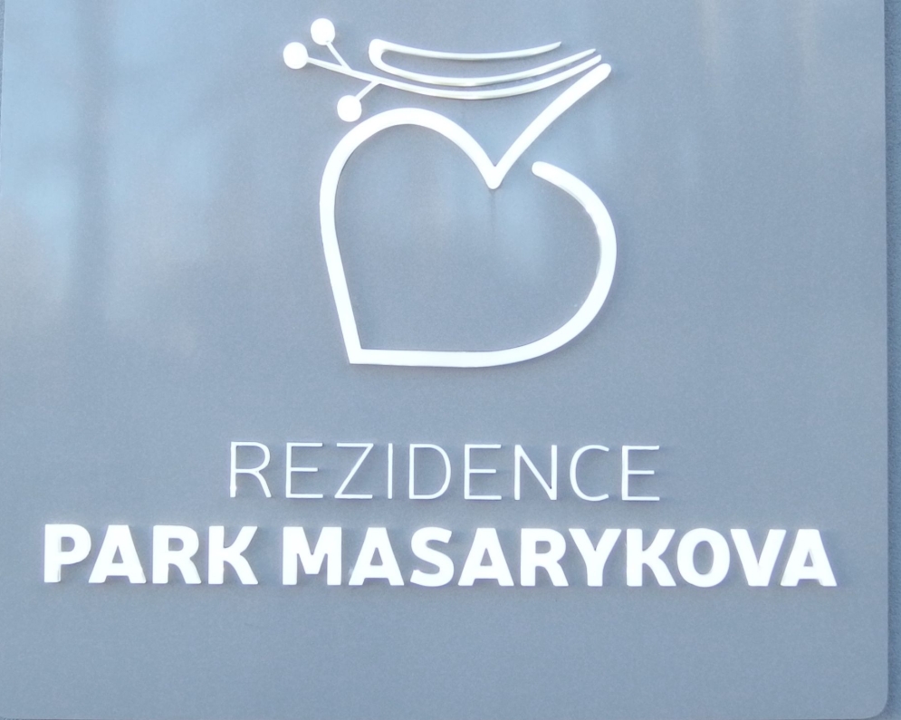 Pronájem bytu 2+kk (ca 60 m2) s terasou i krytým parkováním v rezidenčním bydlení v Liberci, za 16.900,- Kč + spotřeby.